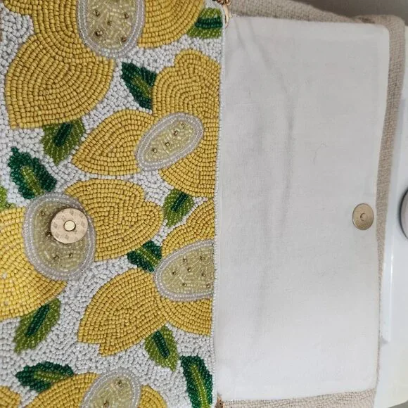 Lemon beaded crossbody made in India - Picture 4 of 6